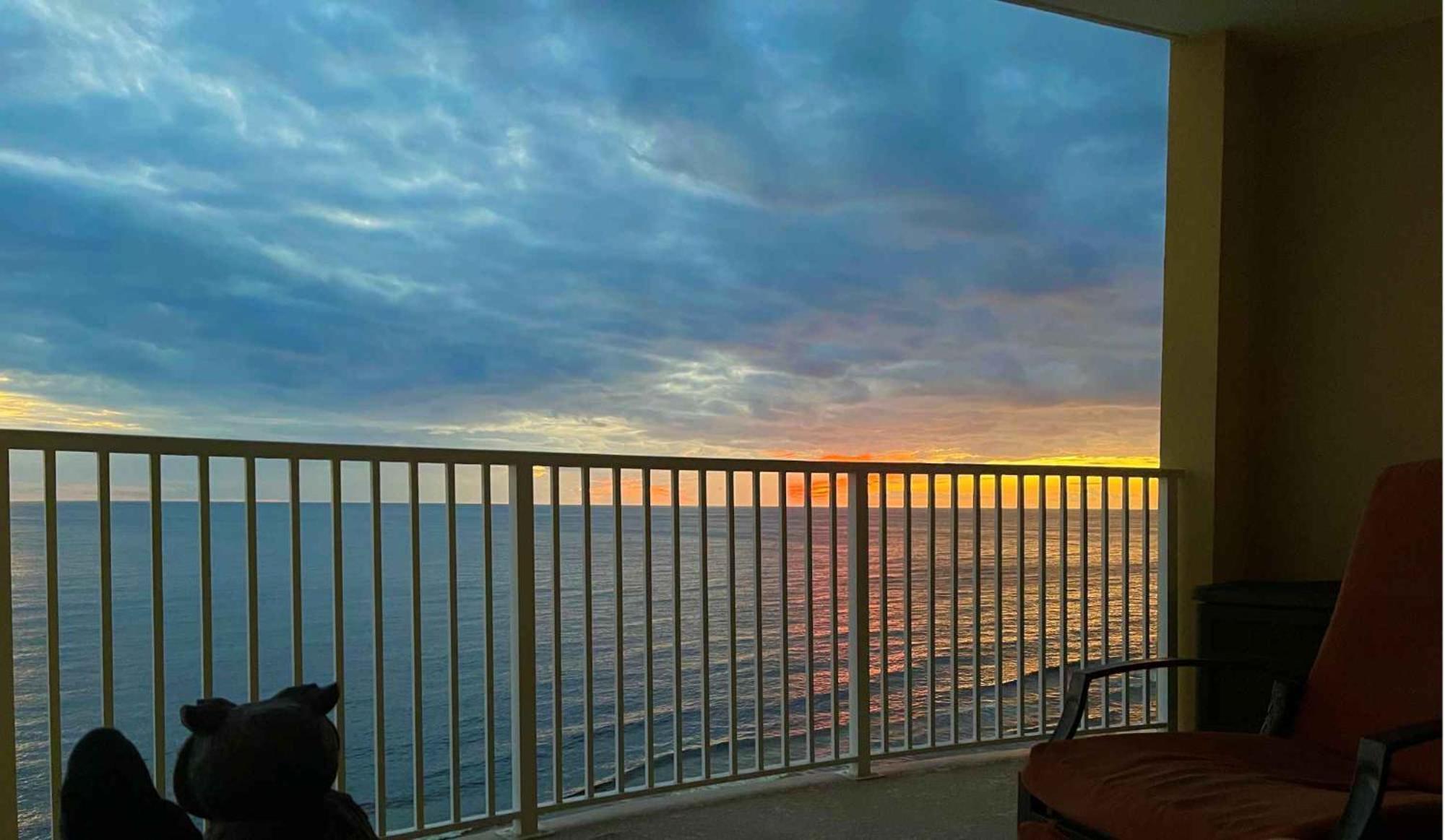 Apartment Emerald Isle #1105 *